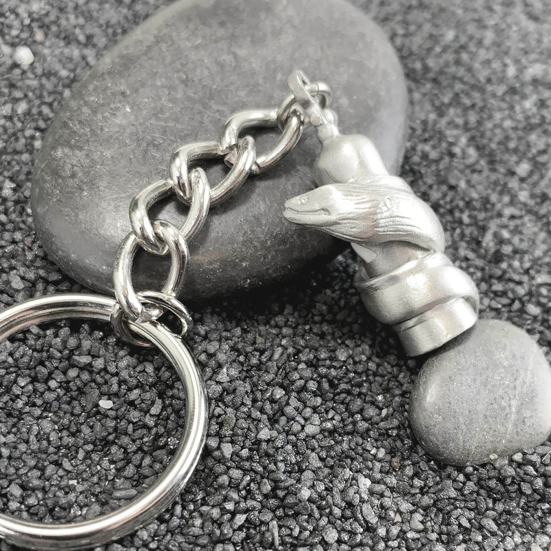 Moray Eel Key Chain- Scuba Diving Key Chain, Scuba Tank Key Chain with Moray Eel, Scuba Diving Gifts, Moray Eel with Scuba Tank Key Fob with Dive Flag